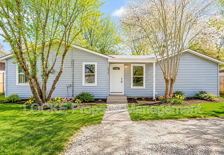 311 Byron St — Photo 1