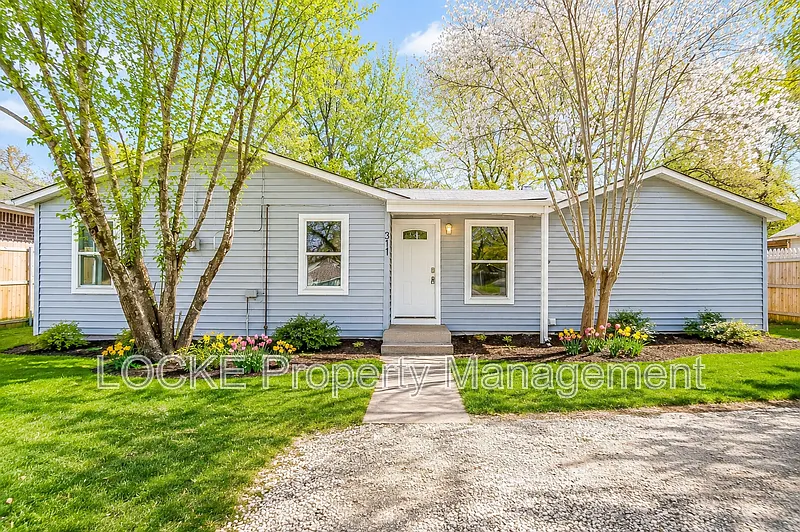 311 Byron St