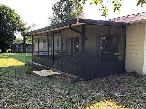 5th image of 1703 Cordova Cir #W