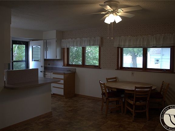 5th image of 704 N 22nd St