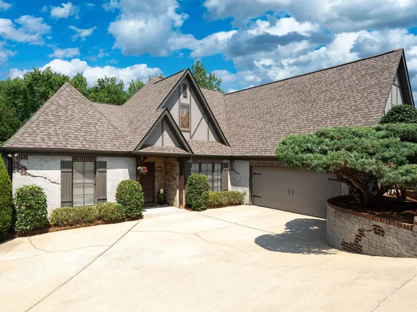 168 Eagle Cove Dr, Pelham, AL 35124