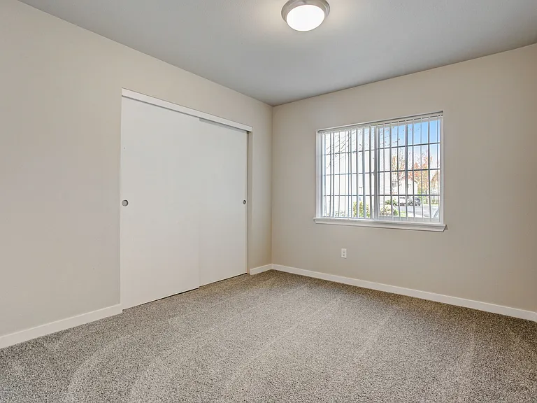 Legacy Oaks Apartments — Photo 20