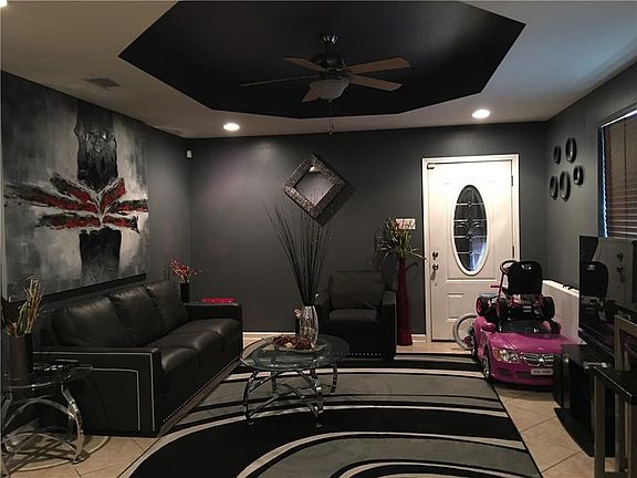 3rd image of 8042-44 Gus St