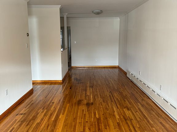 4th image of 69-25 75th St #1
