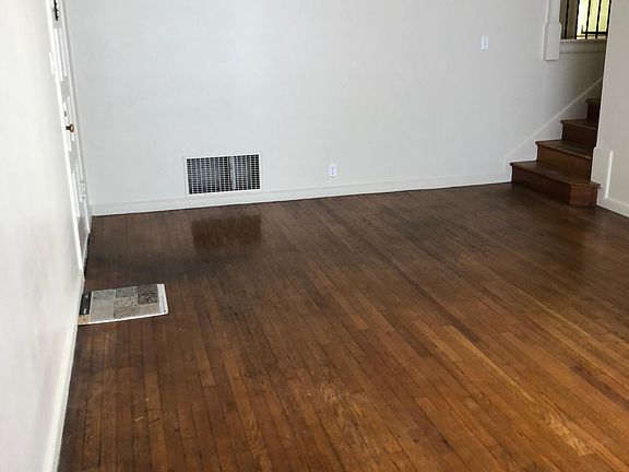 3rd image of 205 Mosswood Way #205