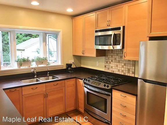 4th image of 12354 16th Ave NE
