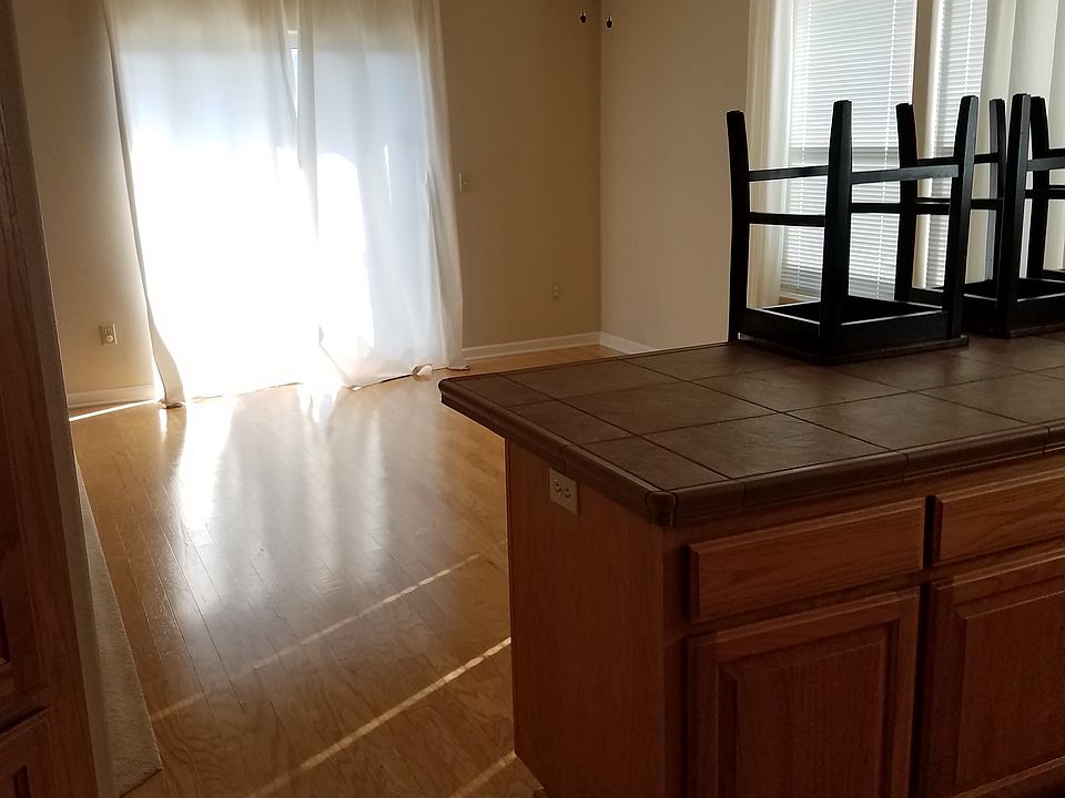 1st image of 308 Brentwood Dr