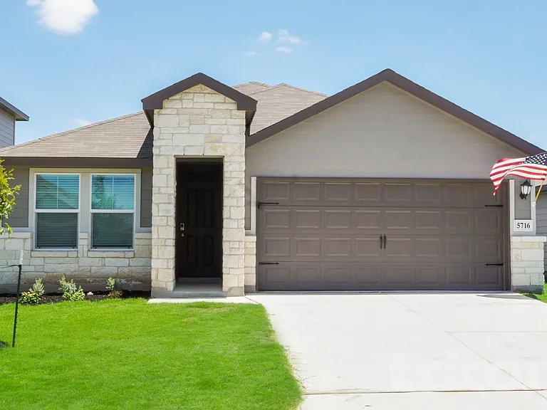 5716 Jayden Pass — Photo 1
