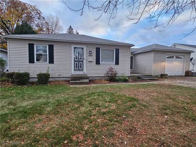 694 E Park Ave, Barberton, OH, 44203