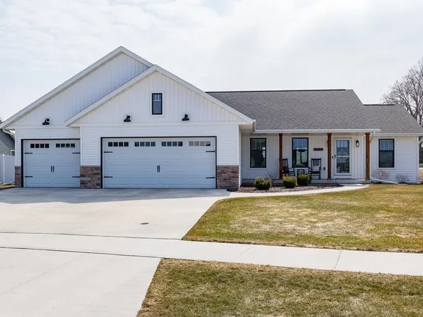 W5673 Jones Way, Appleton, WI 54915