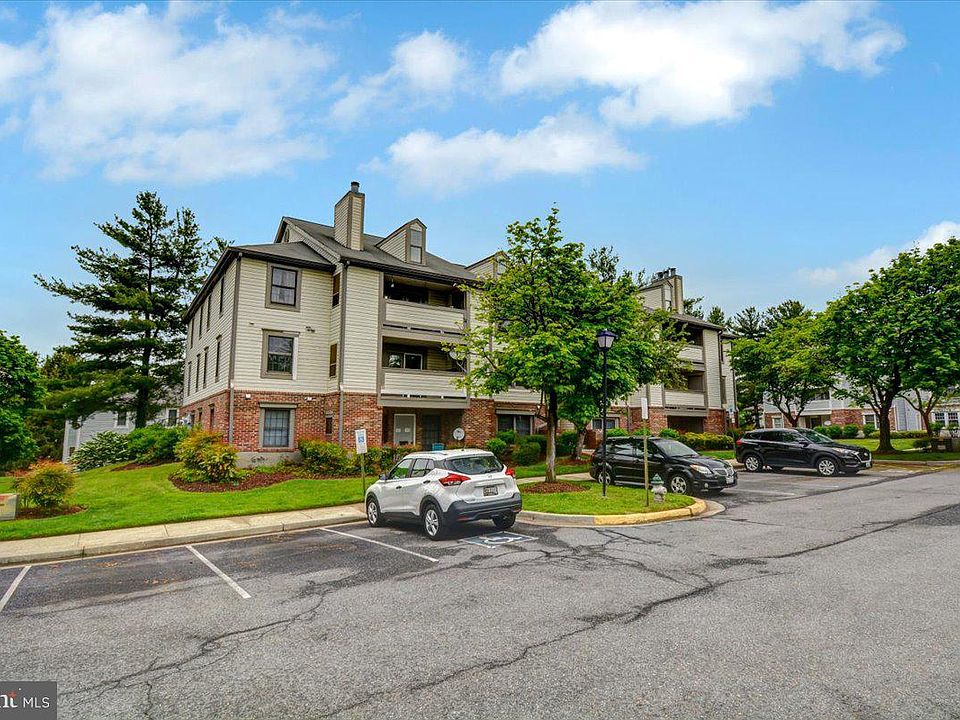 1st image of 18712 Caledonia Ct APT E
