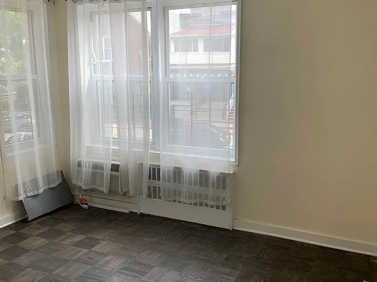 720 E 31st St #2F — Photo 4