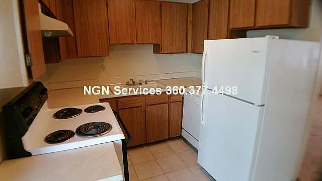1325 Ivy Rd #A — Photo 4