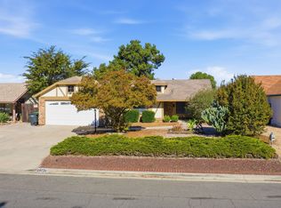 24730 Cornstalk Rd, Wildomar, CA 92595