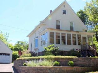 45 Hillside Ave, Auburn, ME 04210
