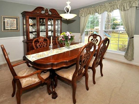 Formal Dining Room