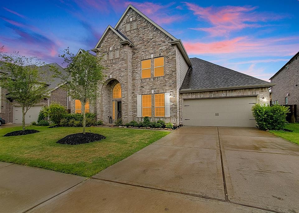 1st image of 27011 Lindenwood Creek Ln
