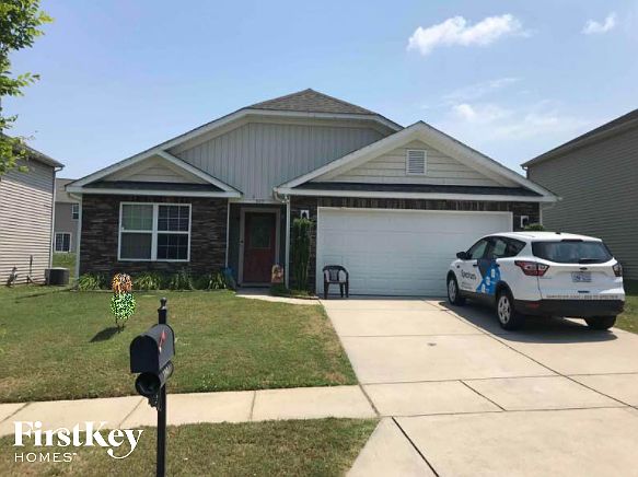 1st image of 2842 Tall Oaks Dr