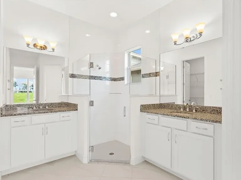 9177 SW Pepoli Way — Photo 8