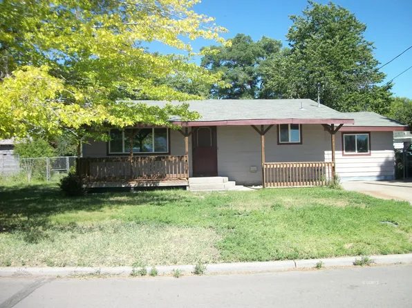 9 N South St, Lakeview, OR 97630