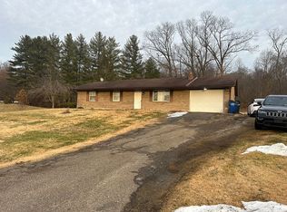 234 Greenwood Dr, Lucasville, OH 45648