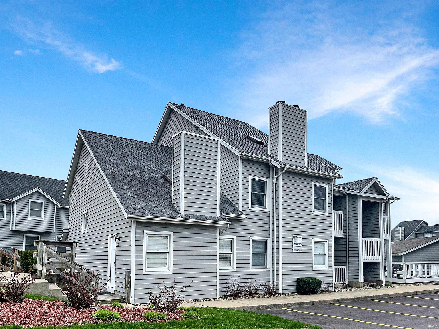 1503 N Oakhill Dr Unit D-1 photo 1