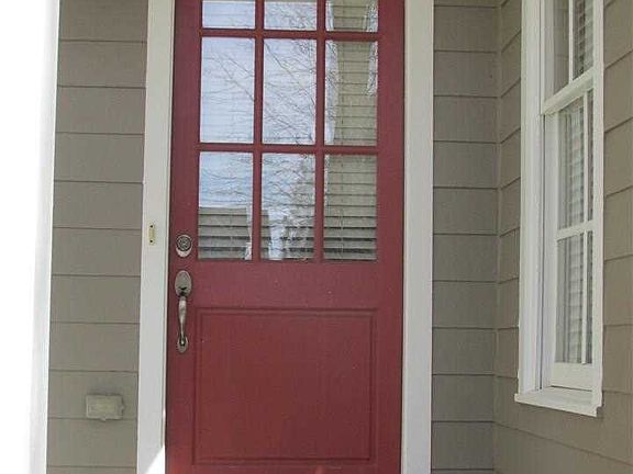 3rd image of 4336 Village Green Way