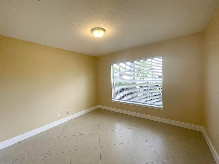 2425 Pigeon Cay — Photo 16