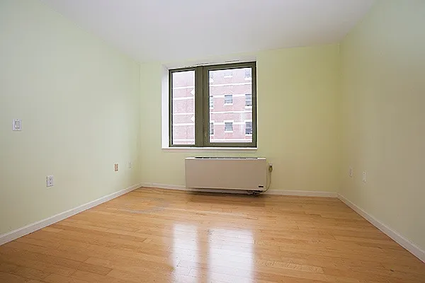 Sold by Nest Seekers International | media 13