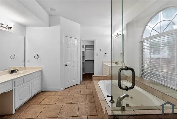 7501 Sweet Meadows Dr — Photo 25