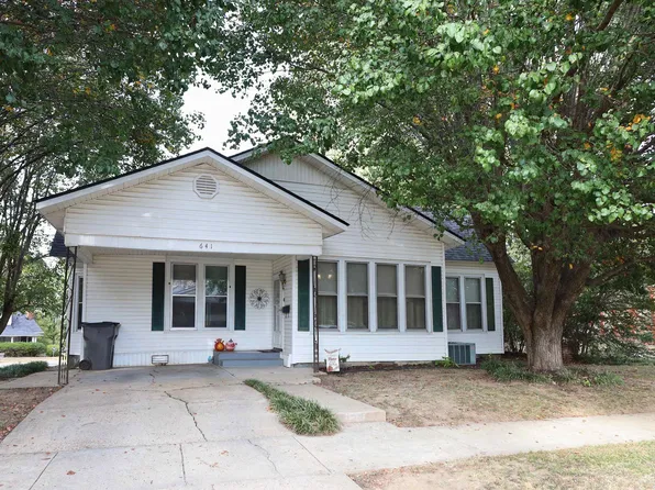 641 W Poplar St, Paragould, AR 72450