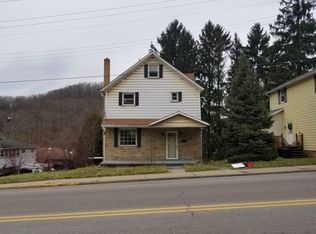 720 Franklin St, Clymer, PA 15728