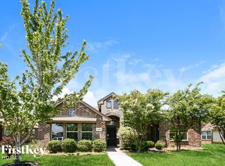 1108 Colonial Dr, Royse City, TX 75189
