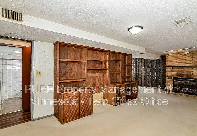 7441 Major Ave N — Photo 9