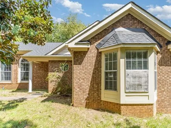 900 Gretna Green Dr, Charlotte, NC 28217