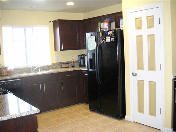 5th image of 5866 E Kaviland Ave