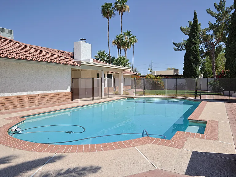 6722 S Martin Ln — Photo 37