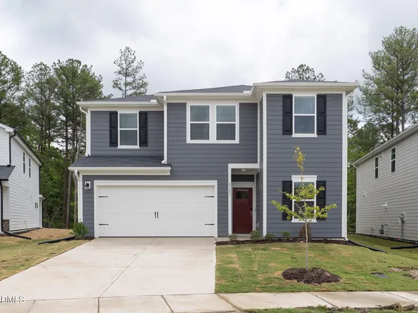2127 Topsail Rd, Durham, NC 27704