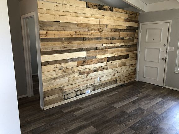 4th image of 877 Bryant Ave #871