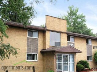 1700 E Main St, Kent, OH 44240