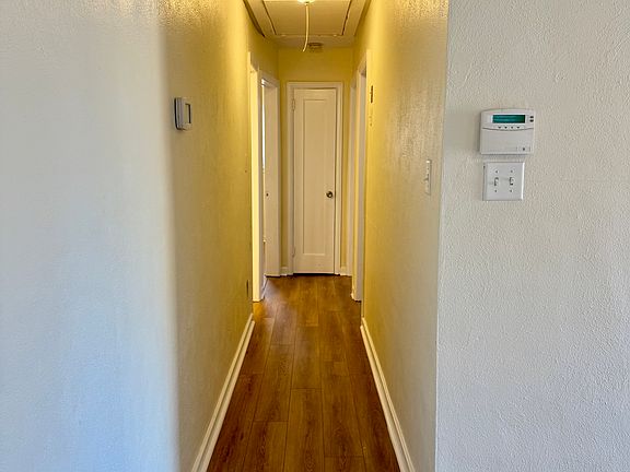 5th image of 533 Garren Ave