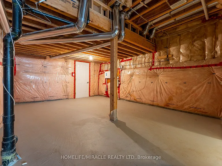 7 Nicort Rd — Photo 40