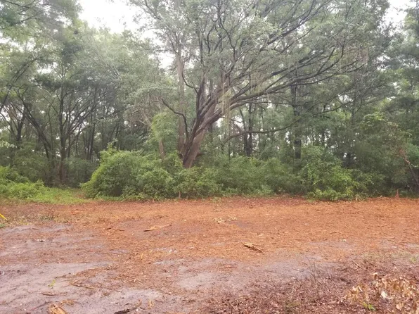 4564 Wages Pond Rd, Chipley, FL 32428