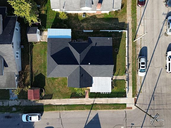 5th image of 425 S 4th St