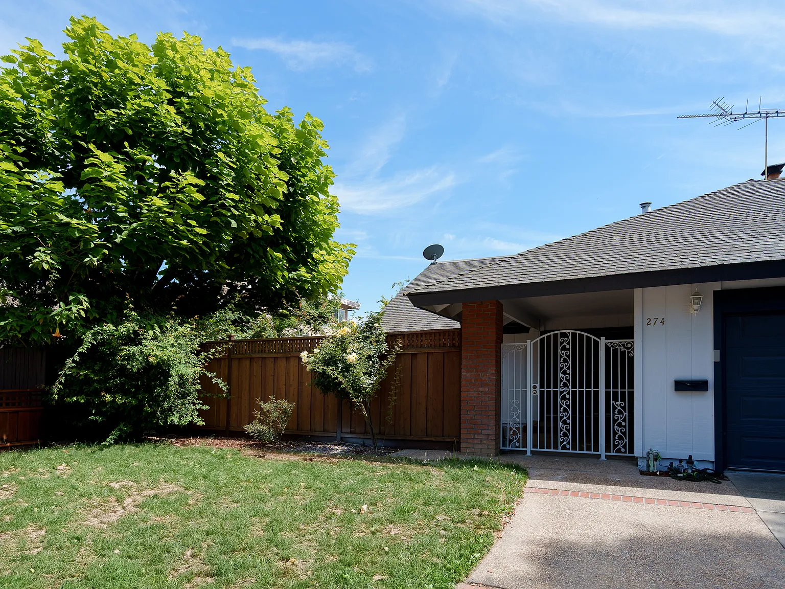 3 bed, 1516 sqft, $4,500 — Photo 4