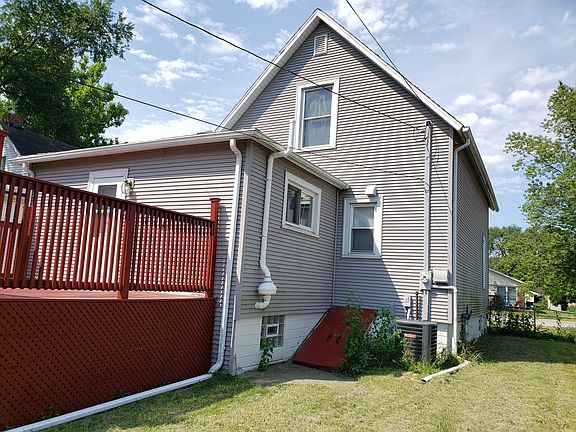 2nd image of 418 S Euclid Ave