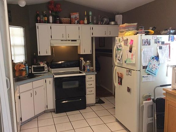 4th image of 9934 Dean Cove Ln