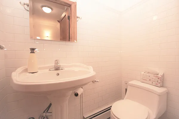 Rented by R New York | media 41