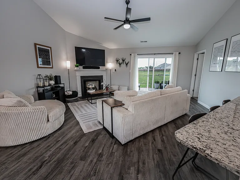 202 Grist Mill Dr — Photo 9