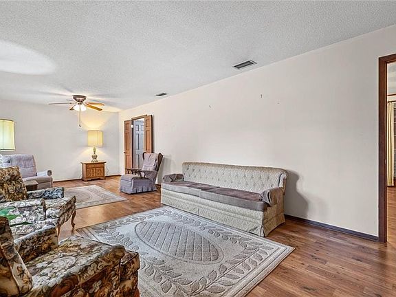 2nd image of 5133 Santos Dr W